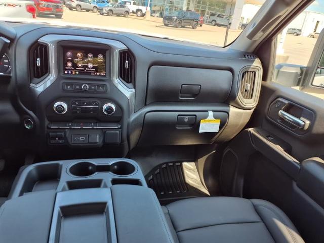 2025 GMC Sierra 3500 HD Chassis Cab Vehicle Photo in EMPORIA, VA 23847-1235