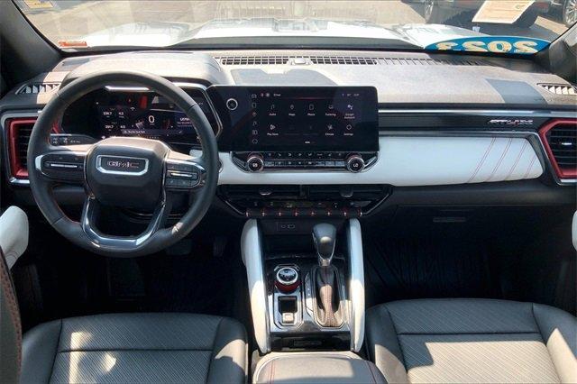 2023 GMC Canyon Vehicle Photo in INDEPENDENCE, MO 64055-1377