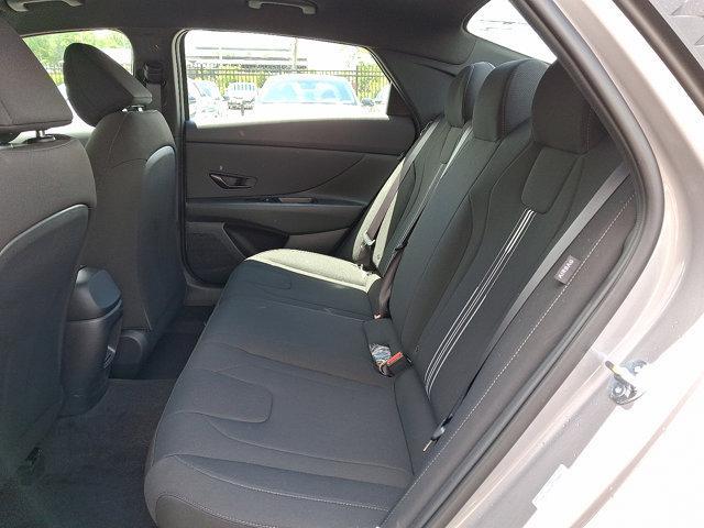 2025 Hyundai ELANTRA Hybrid Vehicle Photo in Philadelphia, PA 19116