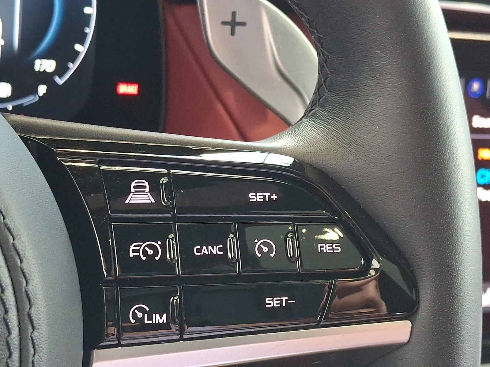 2023 Maserati Grecale Vehicle Photo in Lancaster, PA 17601