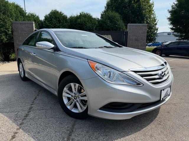 2014 Hyundai SONATA Vehicle Photo in Appleton, WI 54914