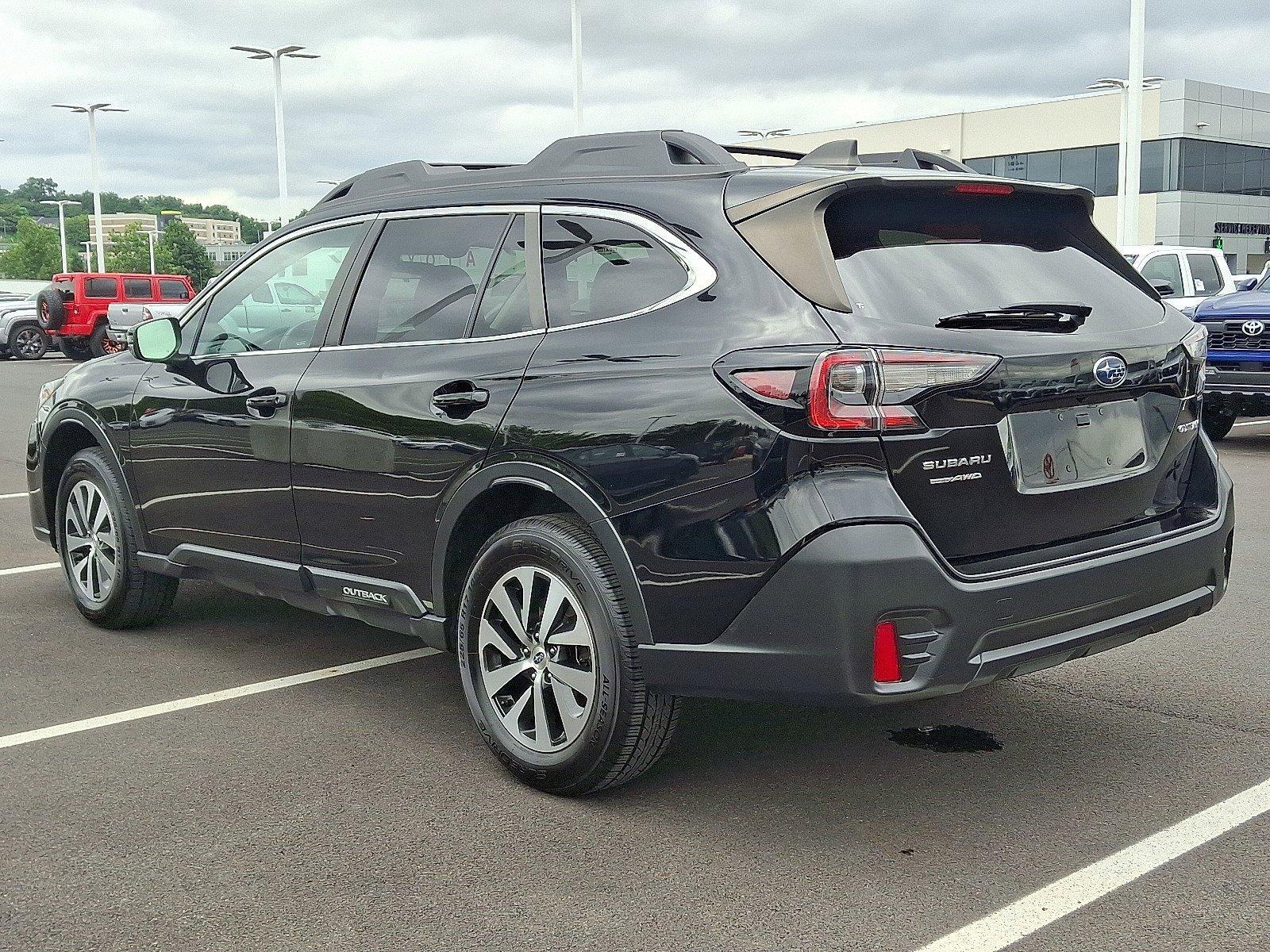 2022 Subaru Outback Vehicle Photo in Harrisburg, PA 17111