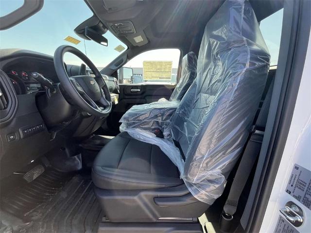 2024 Chevrolet Silverado 2500 HD Vehicle Photo in ALCOA, TN 37701-3235