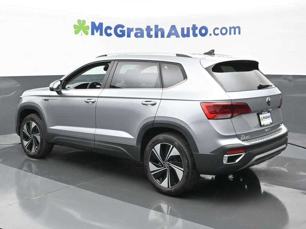 2024 Volkswagen Taos Vehicle Photo in Marion, IA 52302