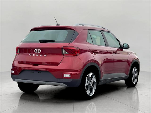 2025 Hyundai VENUE Vehicle Photo in Green Bay, WI 54304