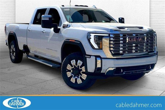 2024 GMC Sierra 2500 HD Vehicle Photo in TOPEKA, KS 66609-0000