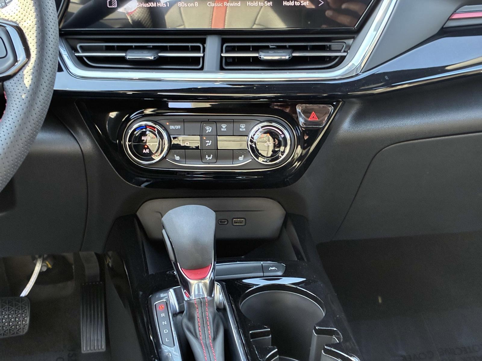 2025 Chevrolet Trax Vehicle Photo in LOS ANGELES, CA 90007-3794