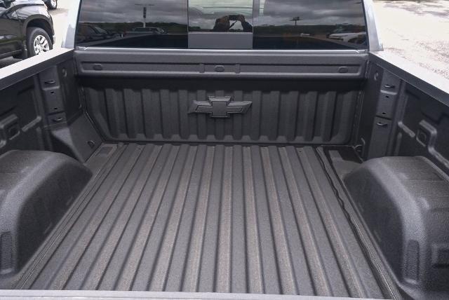 2025 Chevrolet Silverado 1500 Vehicle Photo in VENTURA, CA 93003-8585