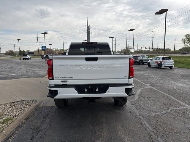 2025 Chevrolet Silverado 2500 HD Vehicle Photo in MANHATTAN, KS 66502-5036