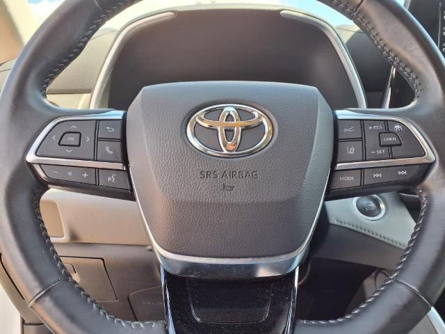 2021 Toyota Highlander Vehicle Photo in HENDERSON, NC 27536-2966