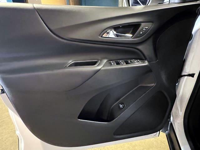 2022 Chevrolet Equinox Vehicle Photo in Roslyn, NY 11576