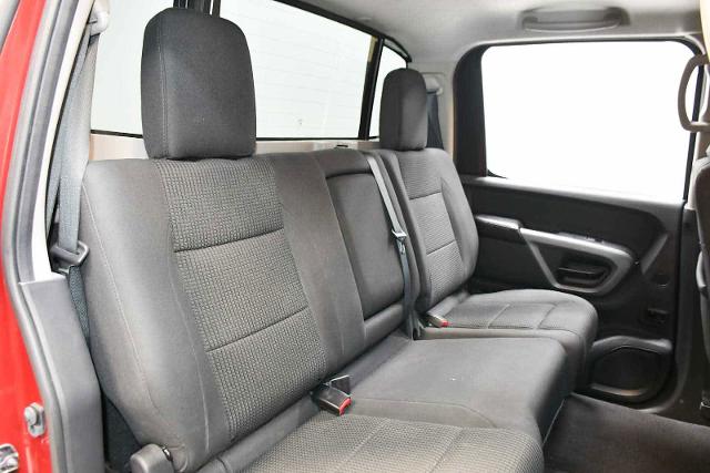 2015 Nissan Titan Vehicle Photo in DALLAS, TX 75235