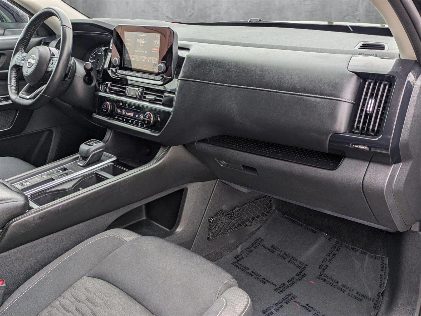 2022 Nissan Pathfinder Vehicle Photo in Tustin, CA 92782
