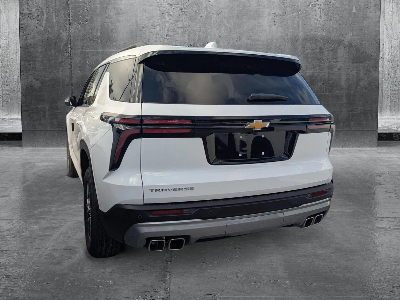 2025 Chevrolet Traverse Vehicle Photo in MIAMI, FL 33134-2699
