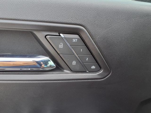 2023 GMC Canyon Vehicle Photo in ROXBORO, NC 27573-6143