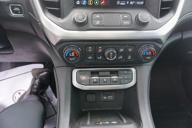 2022 GMC Acadia Vehicle Photo in FAIRMONT, WV 26554-2318