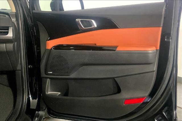 2024 Kia Carnival Vehicle Photo in Lees Summit, MO 64086