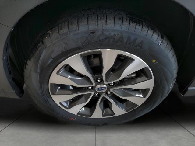 2025 Subaru Outback Vehicle Photo in Green Bay, WI 54304