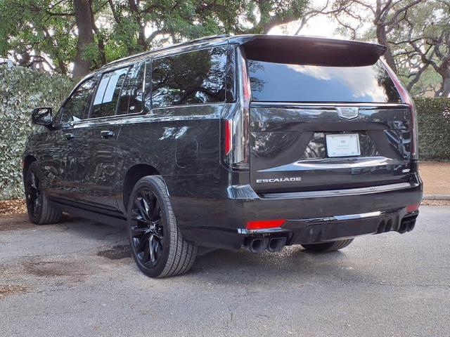 2024 Cadillac Escalade ESV Vehicle Photo in San Antonio, TX 78230-1001