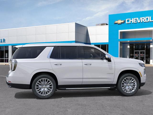 2025 Chevrolet Tahoe Vehicle Photo in MOON TOWNSHIP, PA 15108-2571