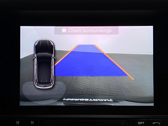 2017 Porsche Macan Vehicle Photo in Appleton, WI 54913