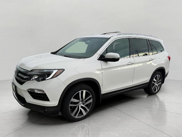 2018 Honda Pilot Vehicle Photo in Appleton, WI 54913