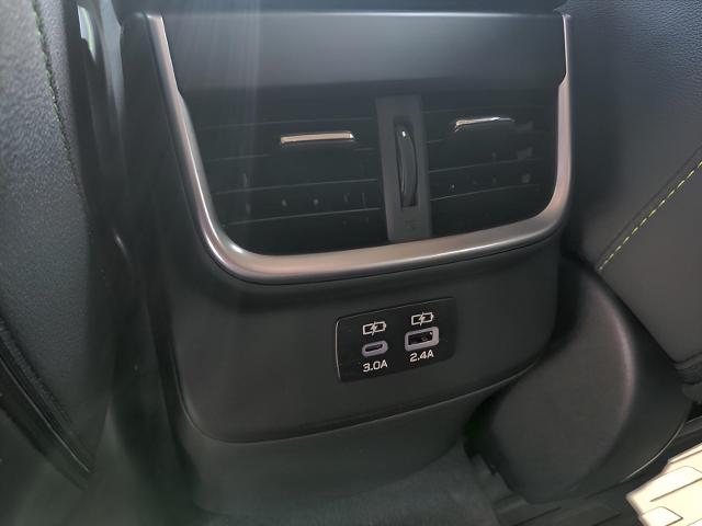 2025 Subaru Outback Vehicle Photo in Green Bay, WI 54304