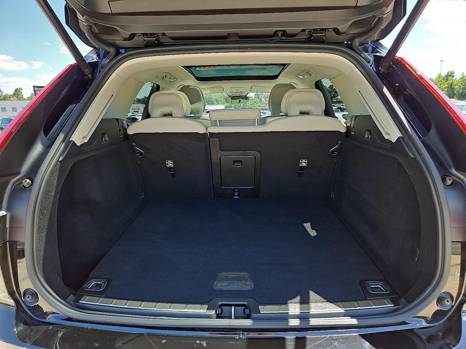 2024 Volvo XC60 Vehicle Photo in Trevose, PA 19053