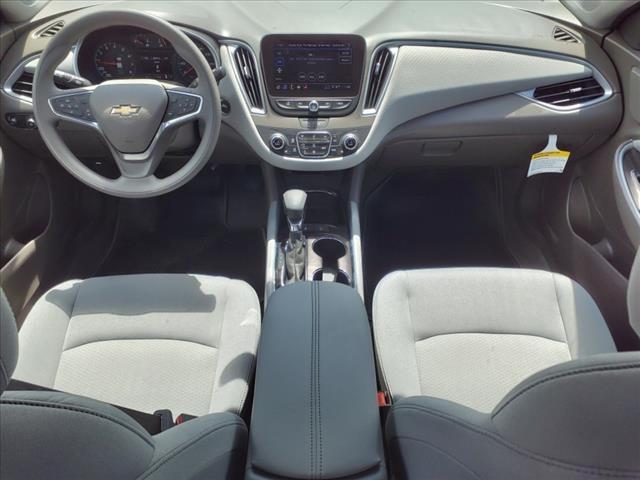 2025 Chevrolet Malibu Vehicle Photo in ELGIN, TX 78621-4245