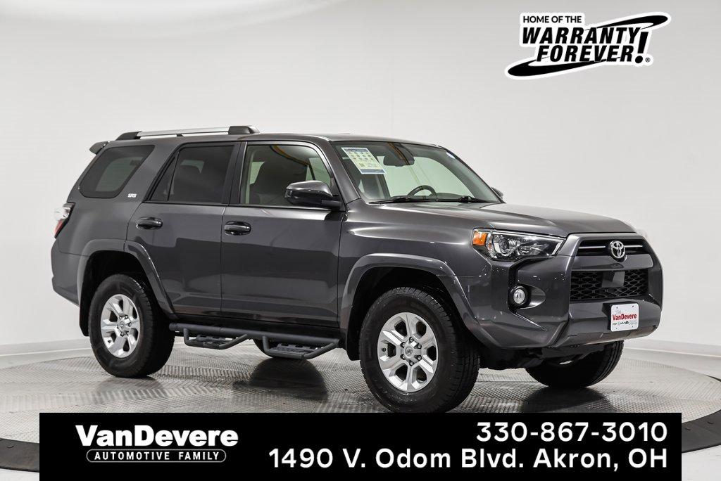 2020 Toyota 4Runner Vehicle Photo in AKRON, OH 44320-4088