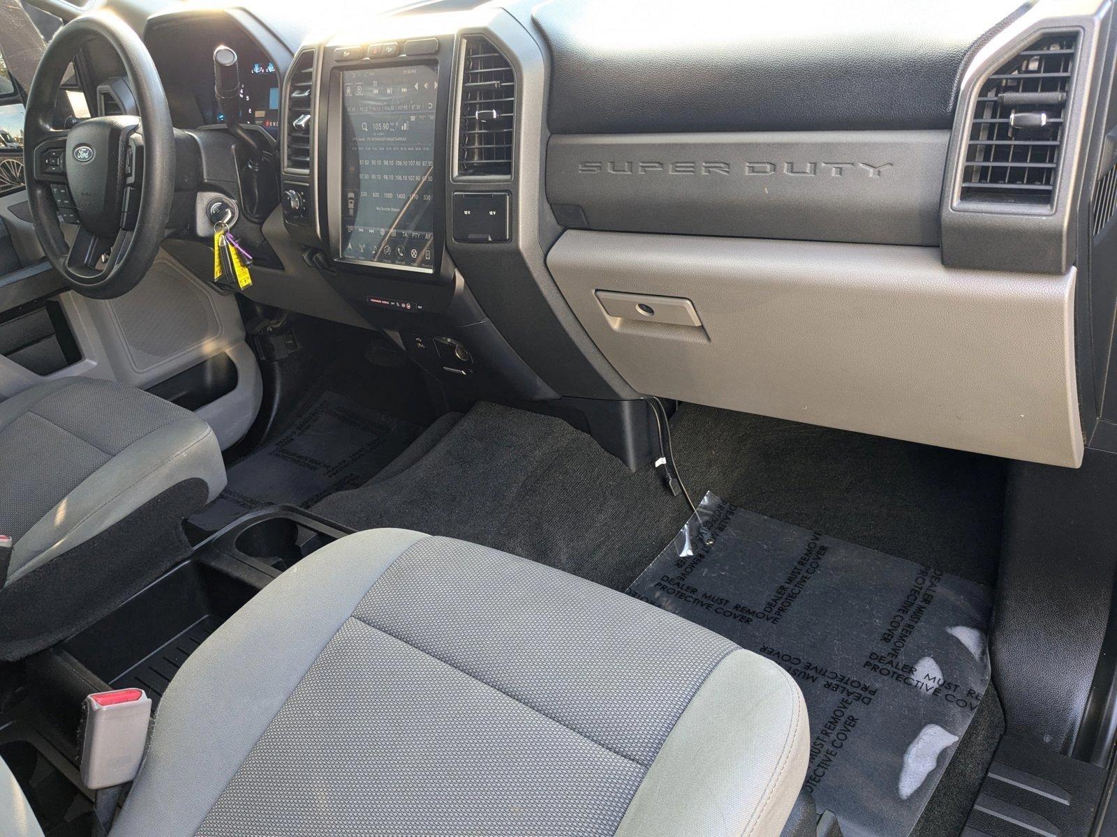 2017 Ford Super Duty F-250 SRW Vehicle Photo in Panama City, FL 32401