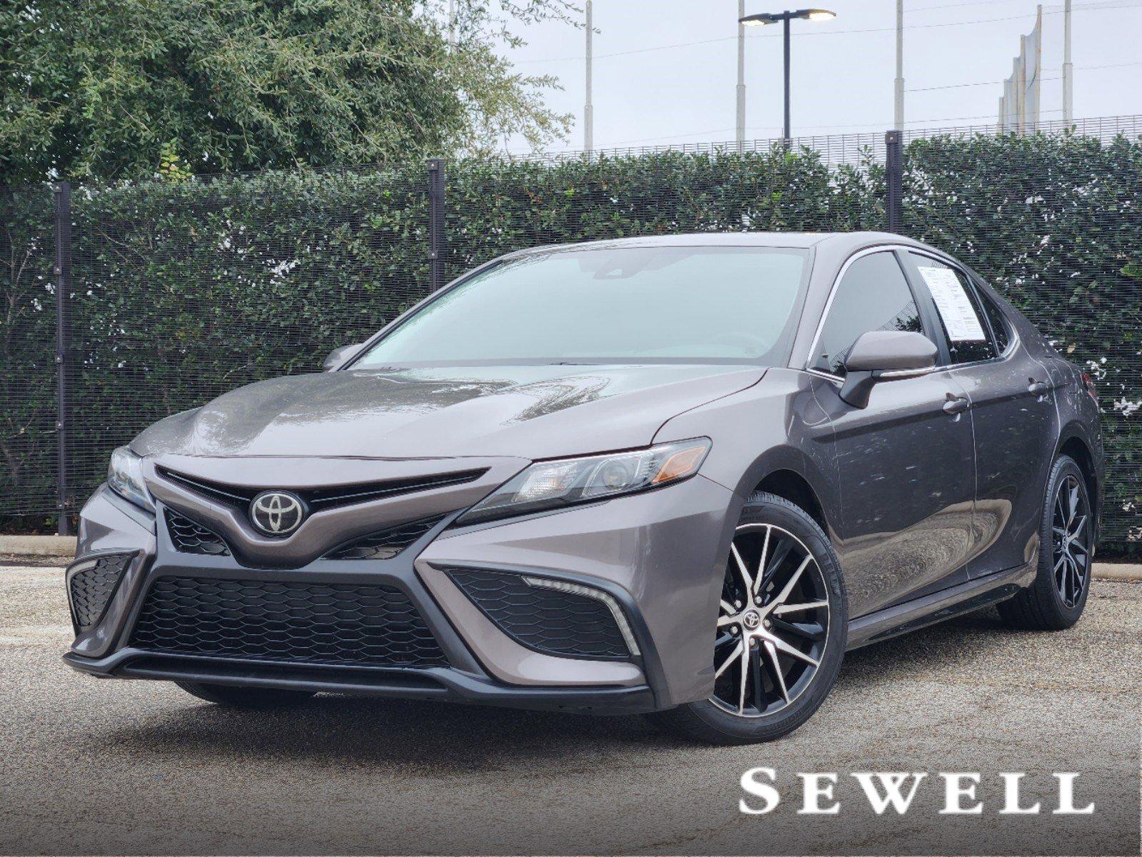 2022 Toyota Camry Vehicle Photo in HOUSTON, TX 77079