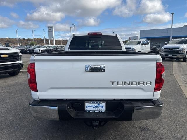 2018 Toyota Tundra 2WD Vehicle Photo in VENTURA, CA 93003-8585