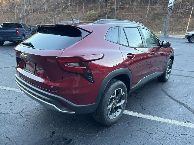 2025 Chevrolet Trax Vehicle Photo in MARION, NC 28752-6372