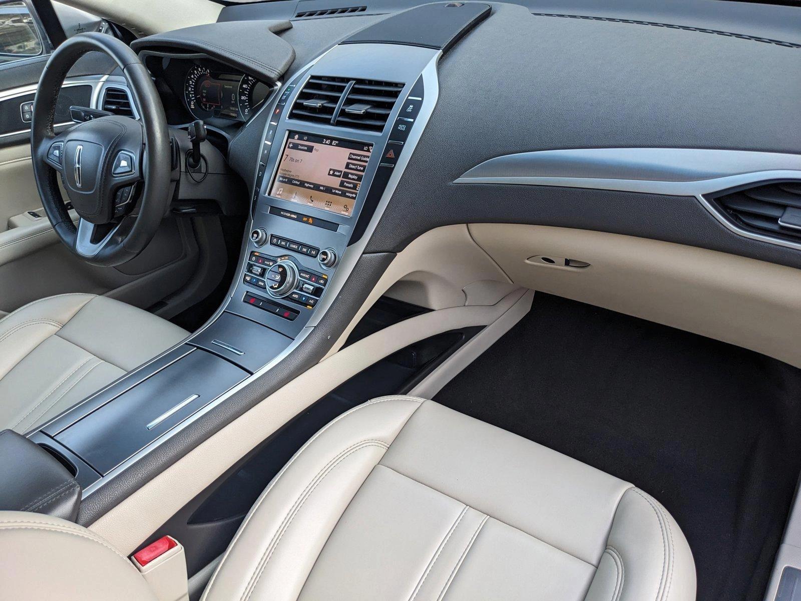 2019 Lincoln MKZ Vehicle Photo in WEST PALM BEACH, FL 33407-3296