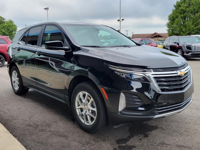 Used 2022 Chevrolet Equinox LT with VIN 3GNAXUEV2NL189800 for sale in Coldwater, MI