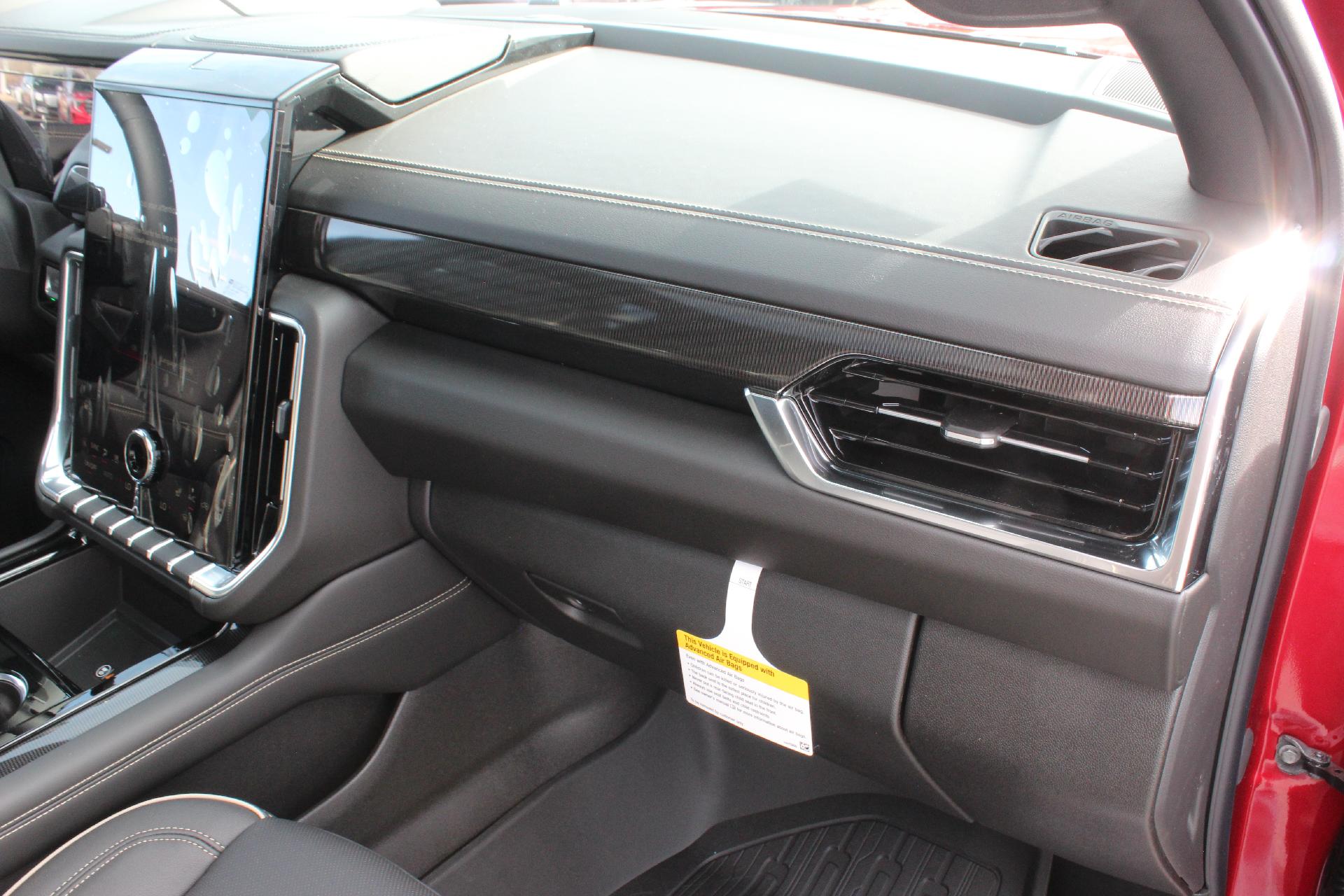 2025 GMC Yukon XL Vehicle Photo in AURORA, CO 80012-4011