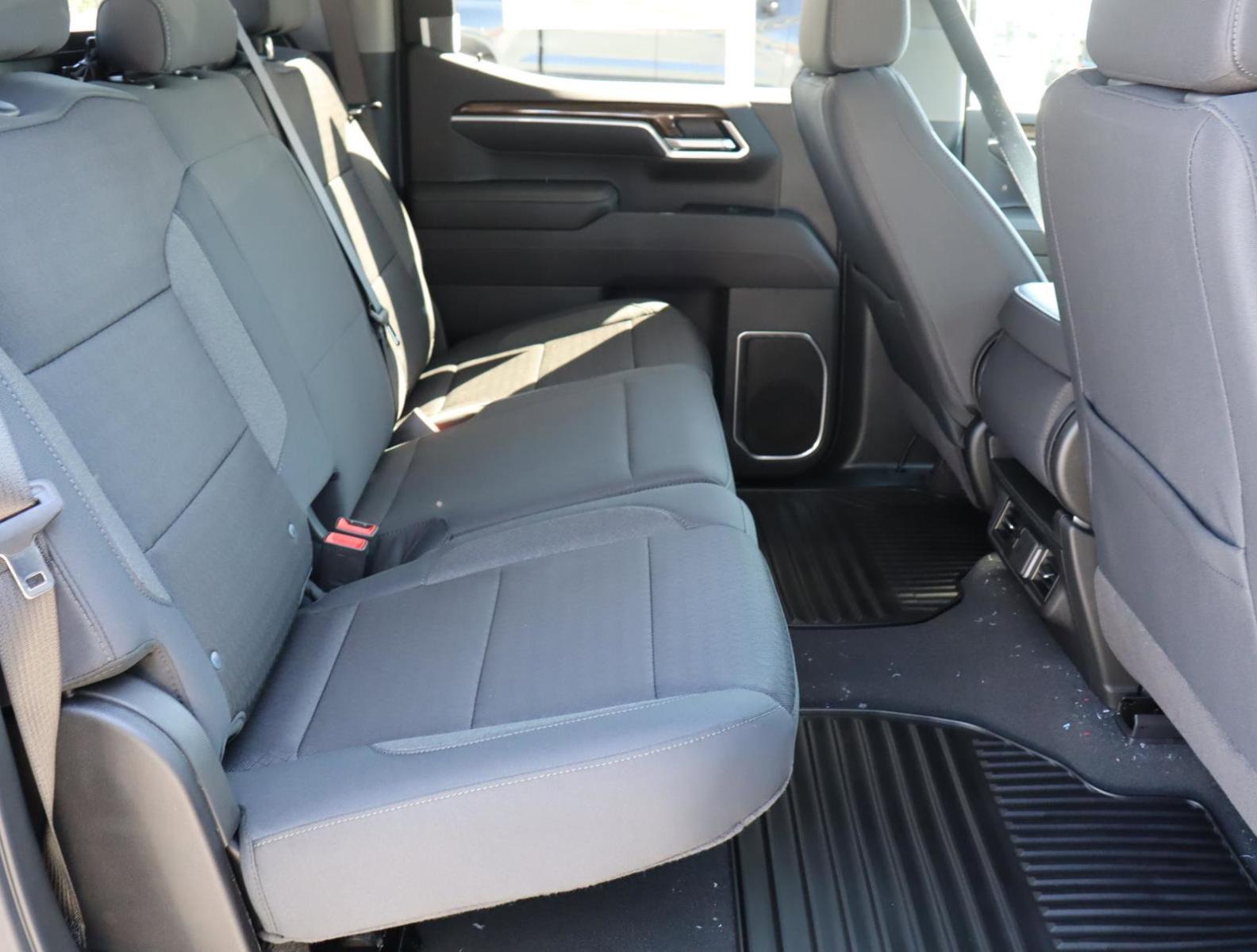 2025 Chevrolet Silverado 1500 Vehicle Photo in LOS ANGELES, CA 90007-3794