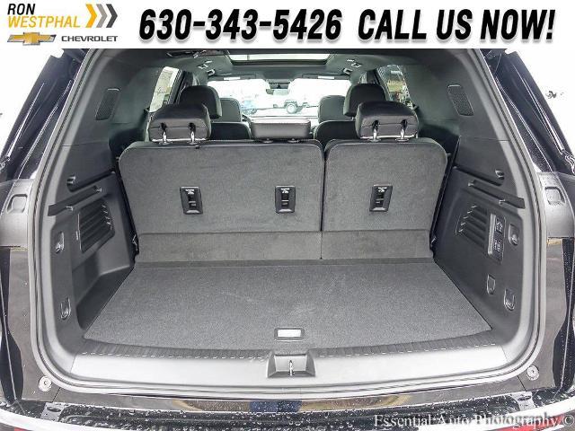 2025 Chevrolet Traverse Vehicle Photo in AURORA, IL 60503-9326