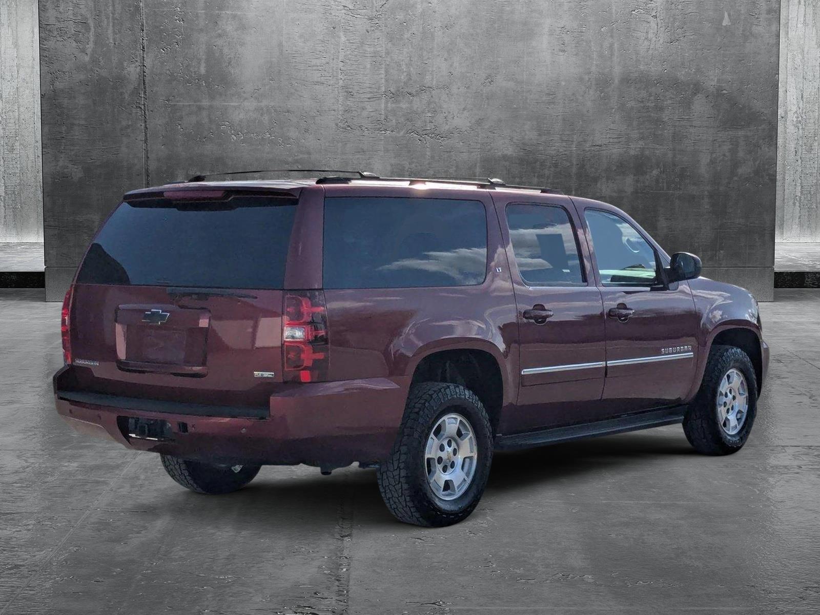 2010 Chevrolet Suburban Vehicle Photo in Spokane Valley, WA 99212