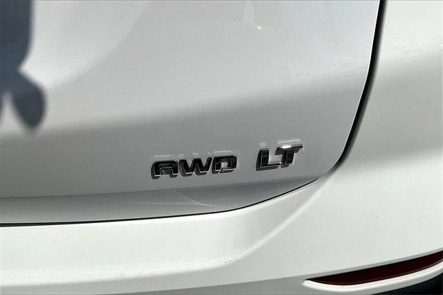 2022 Chevrolet Equinox Vehicle Photo in TOPEKA, KS 66609-0000