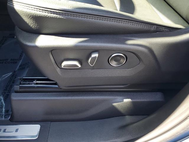2025 GMC Sierra 1500 Vehicle Photo in LIGHTHOUSE POINT, FL 33064-6849