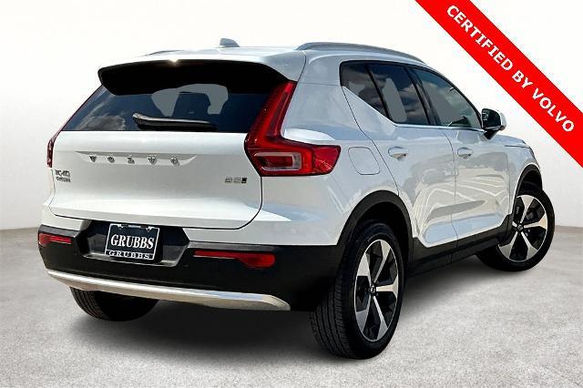 2025 Volvo XC40 Vehicle Photo in Grapevine, TX 76051