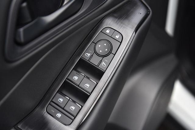 2025 Nissan Rogue Vehicle Photo in Ballwin, MO 63011