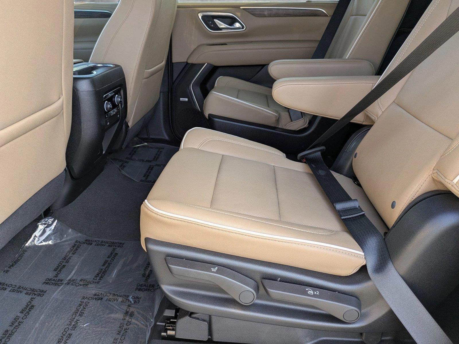 2024 Chevrolet Suburban Vehicle Photo in CLEARWATER, FL 33764-7163