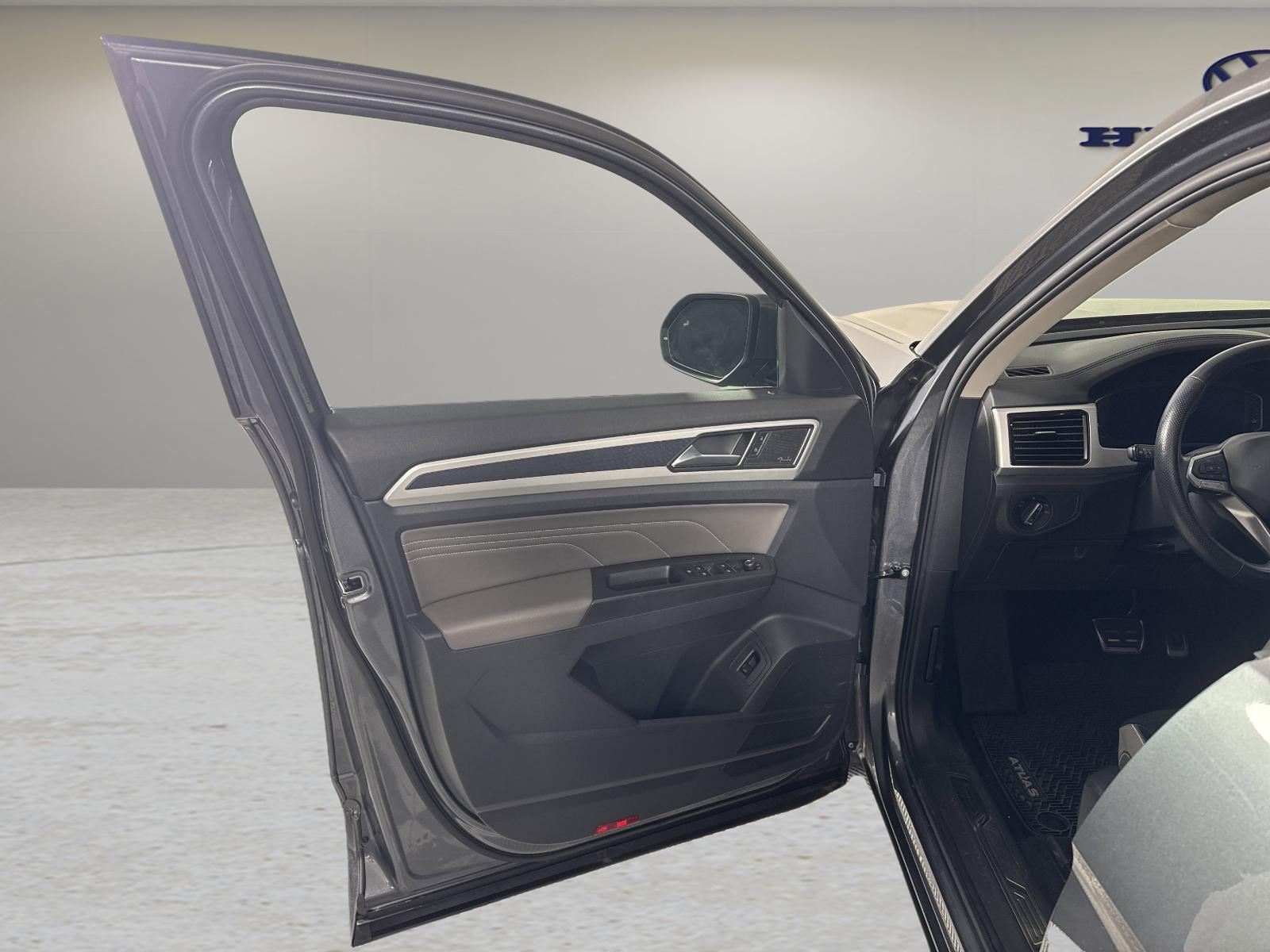 2022 Volkswagen Atlas Vehicle Photo in Georgetown, TX 78626