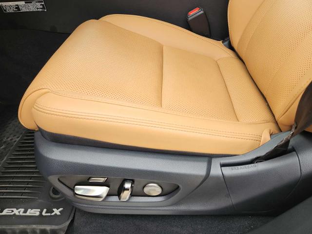 2024 Lexus LX 600 Vehicle Photo in FORT WORTH, TX 76132