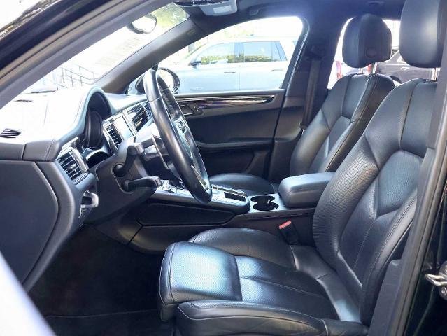 2016 Porsche Macan Vehicle Photo in Dallas, TX 75209