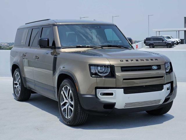 2024 Defender Vehicle Photo in AUSTIN, TX 78717