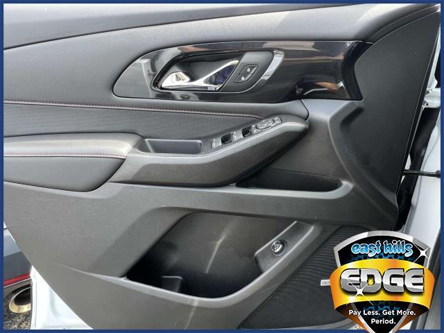 2022 Chevrolet Traverse Vehicle Photo in Roslyn, NY 11576